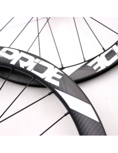 Roues 20" (451) Pride Gravity Matt Disque - Pride Control V1 Black